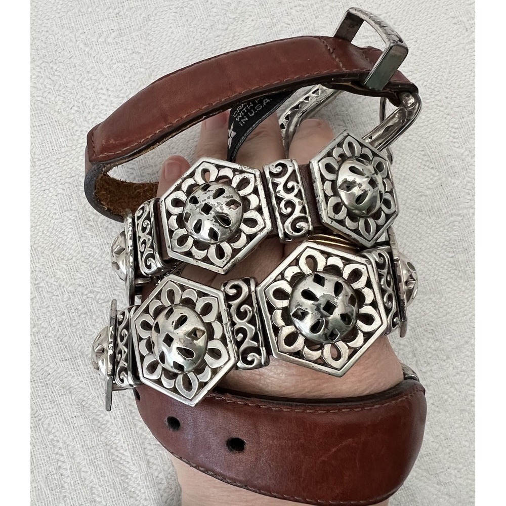 VINTAGE 1995 Brighton Women's Medium 31.5" 34.5" Concho Leather Belt Silver Tone - Picture 7 of 16